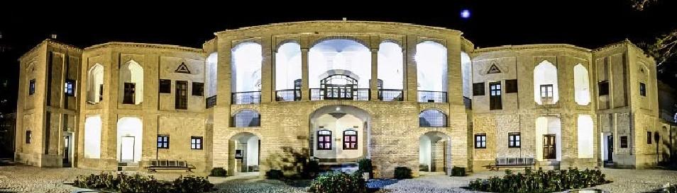 Το «Μπαγκ Άκμπαριε» στο Μπιρτζάντ, ένα ολοκληρωμένο παράδειγμα του ιρανικού κήπου.
